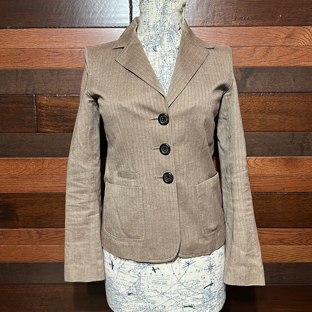 NWOT GAP Cloverleaf Lapel Long Sleeve Pinstripe Tan Blazer
